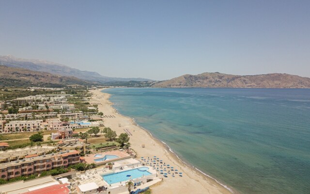Semiso Beach Suites