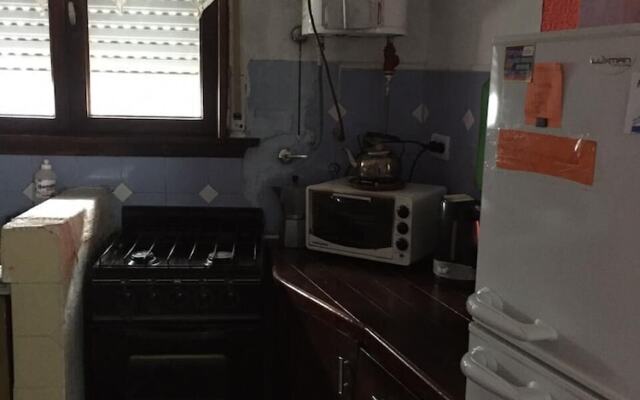 Chalet Relajante En Santa Teresita