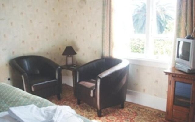 Walmsley Lodge Motel