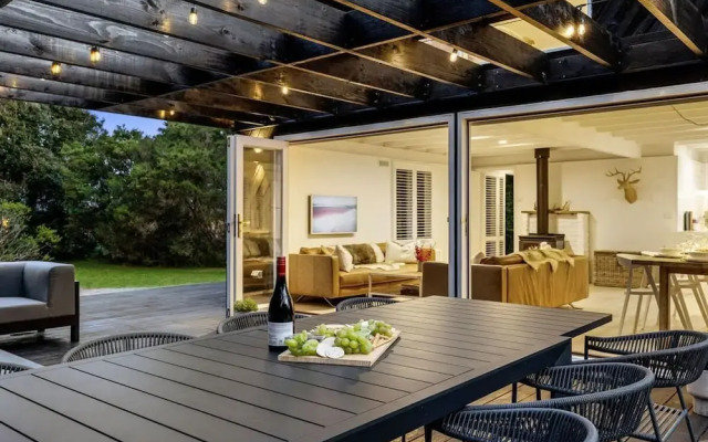 The Coast Country Cottage