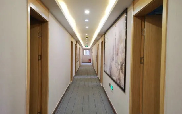 100 Inn Liangpin Hotel (Shanghai Chedun Film City)