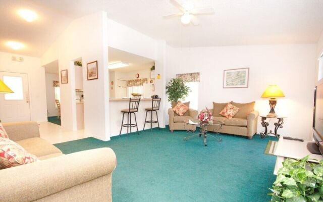 Ir021or 3 Bedroom Home by RedAwning