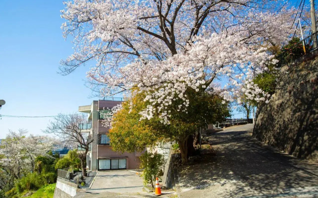 平楽園弐番館２階