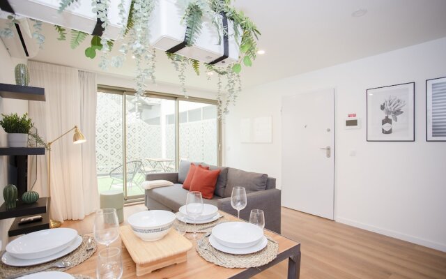 NAX Apartment A by Liiiving