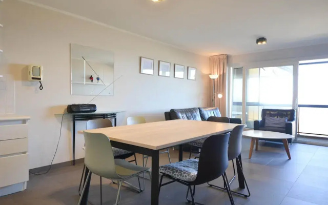 Apartment With 2 Rooms in Oostduinkerke