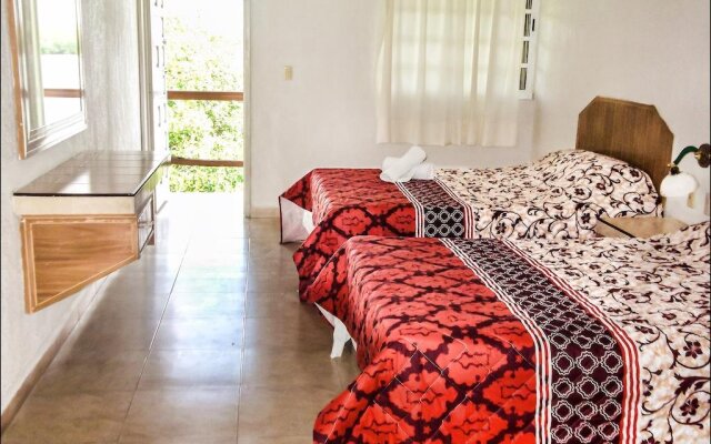 Hotel Laguna Encantada