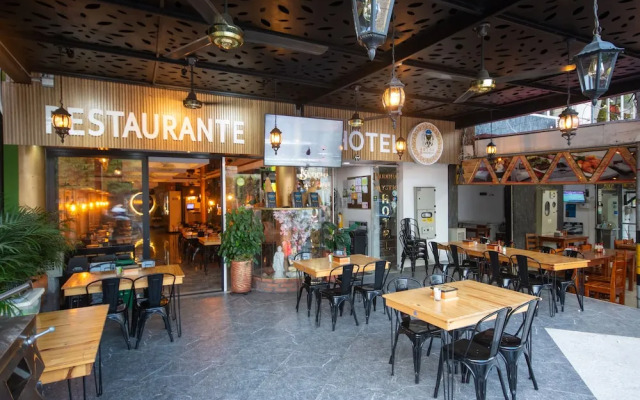 Hotel Buddha Mystic By Del Toro