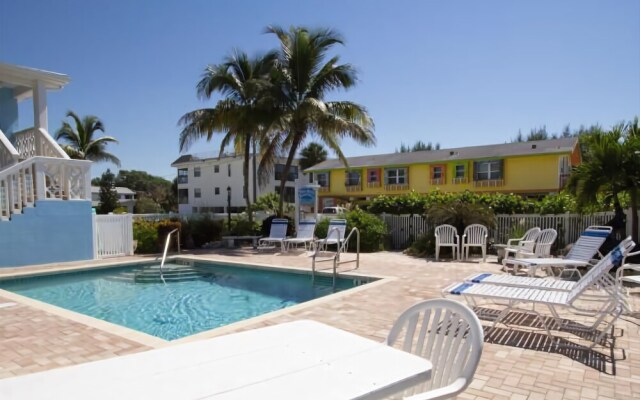AM Beach Place Unit 4