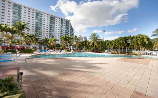 19370 Collins Ave # 426