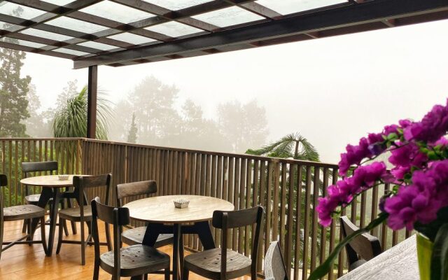 Grand Metro Hotel Puncak