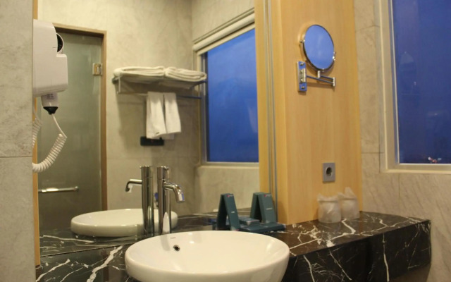 Shakti Hotel Bandung