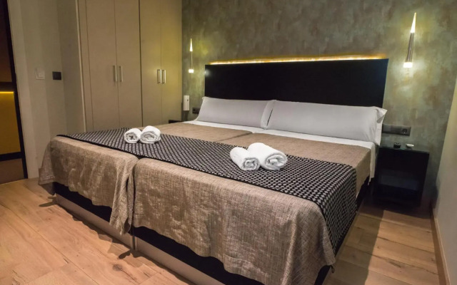 DAOS Suites Terrace Marbella