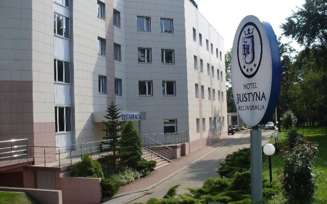 Justyna Hotel