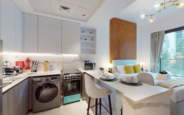 Euro Residence 105