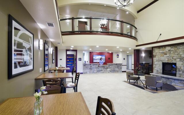 Best Western Shelby Inn & Suites