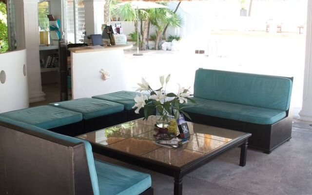 Tropical Casablanca Party Zone