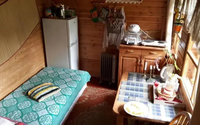 Aaviku Holiday Home