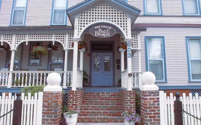 Grand Gables Inn Bed & Breakfast