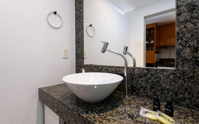 Qto&Sala, Vista p/ Cristo Redentor | SQC 143/918