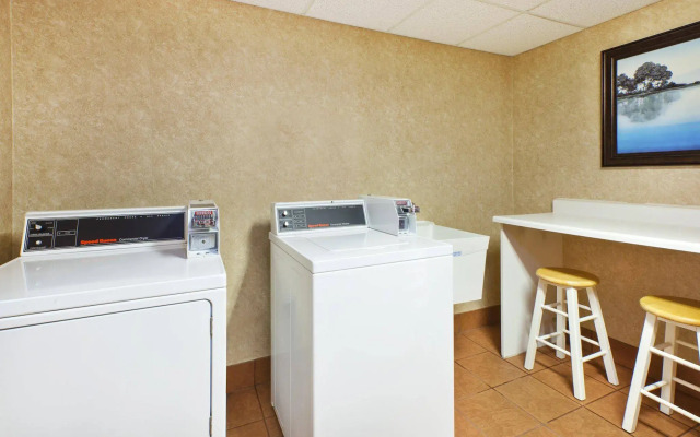 Hampton Inn Batavia