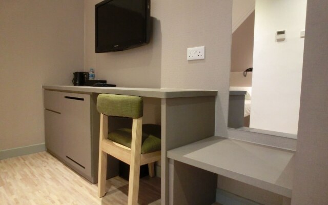 Champion Hotel (SG Clean Certified & Staycation Approved)