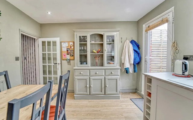 Host Stay Loughborough Road House