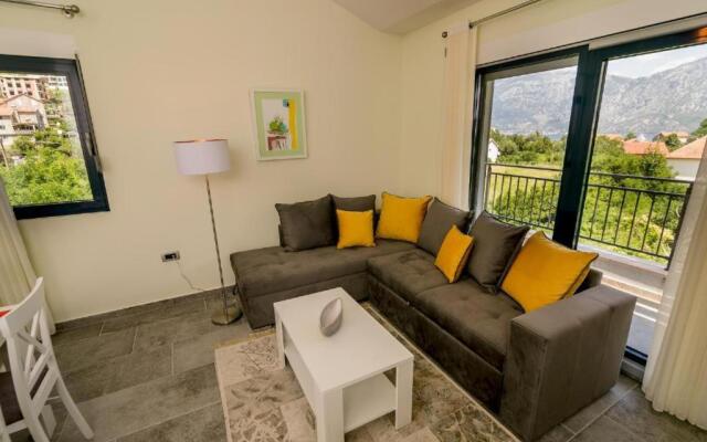 Green Bay Apartments Morinj