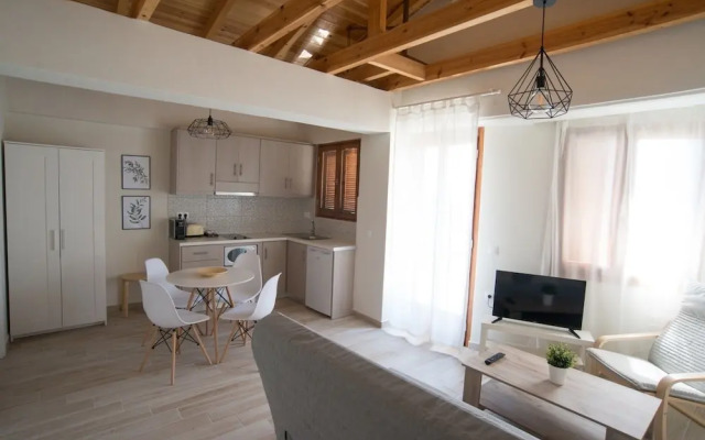 AELIA Apartments-Old Port Chania