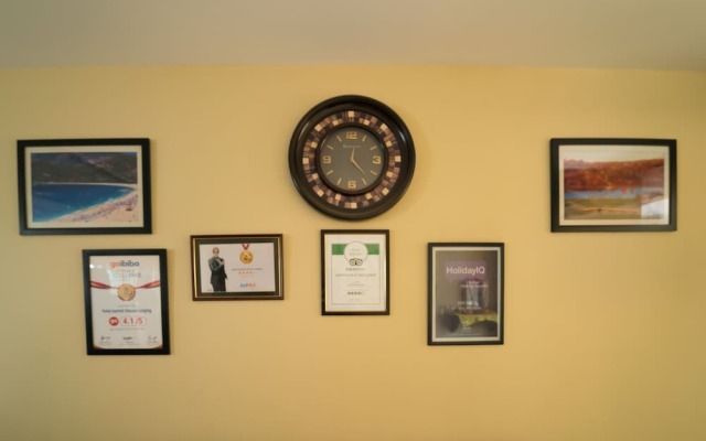 Hotel Aashish Deluxe Kolhapur