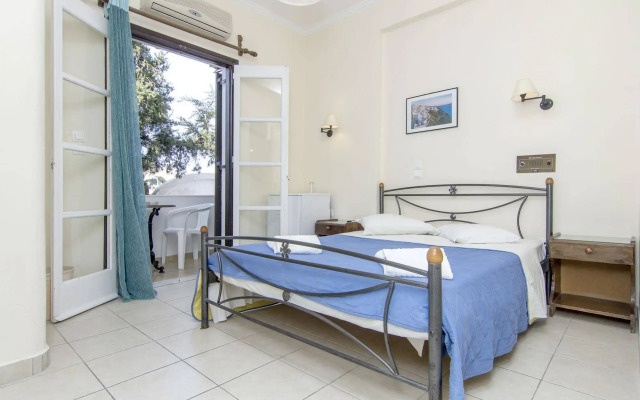 Holiday Beach Resort