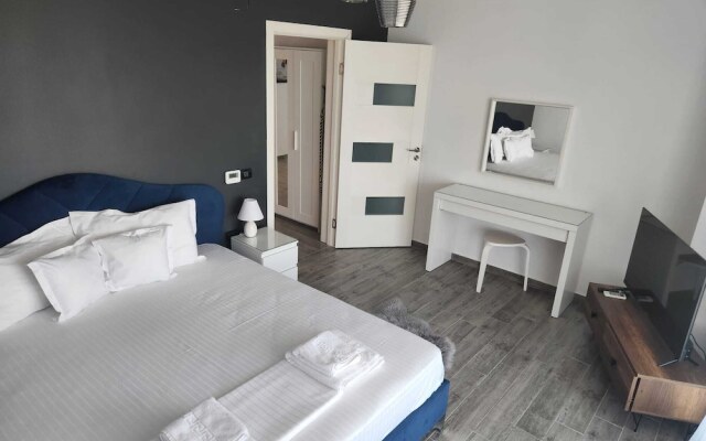 Diamond View Apartments