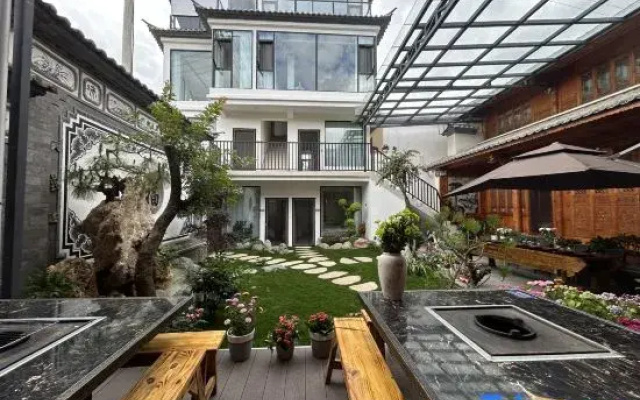 Liao Chen Shaxi Li Homestay