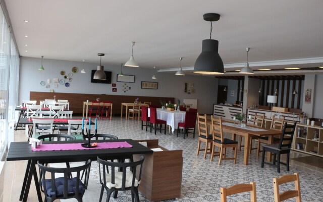 Huseyin Hotel