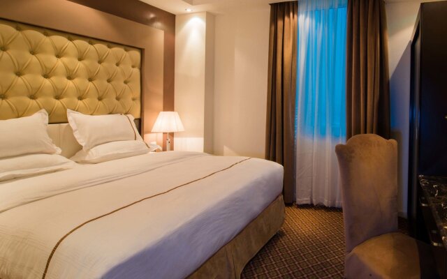 Al Yamama Palace Hotel Suites