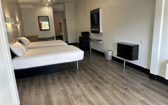 Motel 6 Globe, AZ