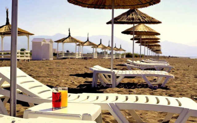 Grand Cinar Hotel
