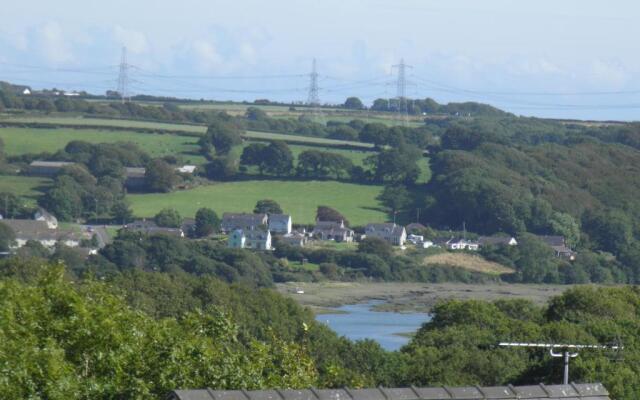 Holiday House Pembroke Dock