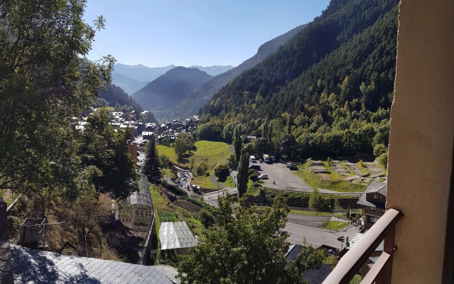 Apartamentos Arinsal 3000
