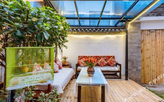 Cang'er Shiguang Hostel