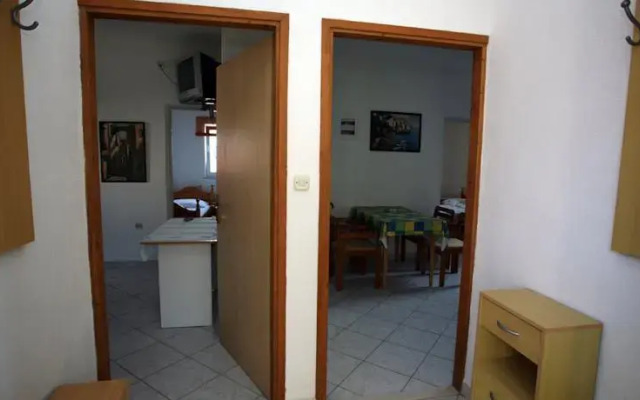 Apartments Jakšić