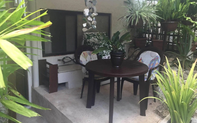 Barbados Chi Guest House