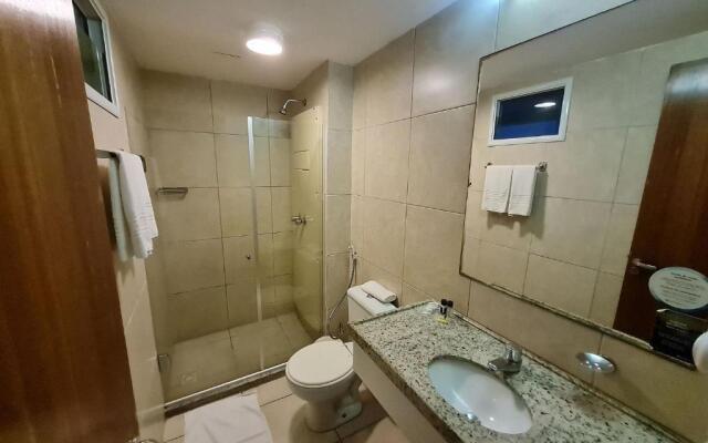 Happy Hotel Manaíra