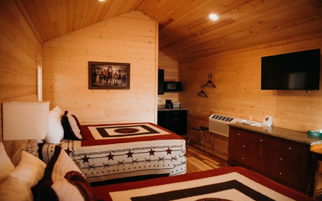 Dukes Slickrock Campground & RV Park