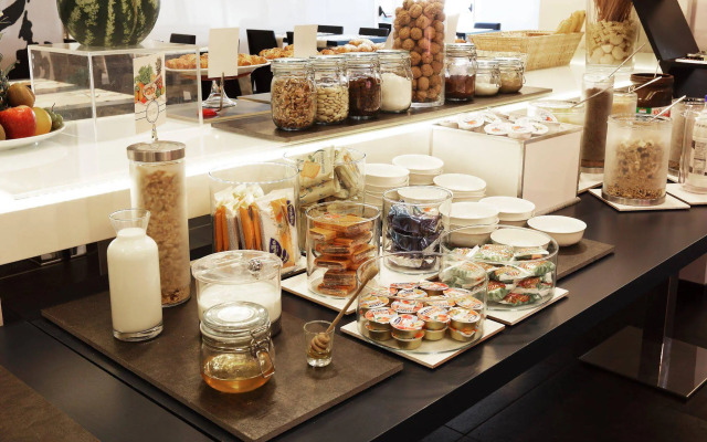 Holiday Inn Milan Nord Zara by IHG