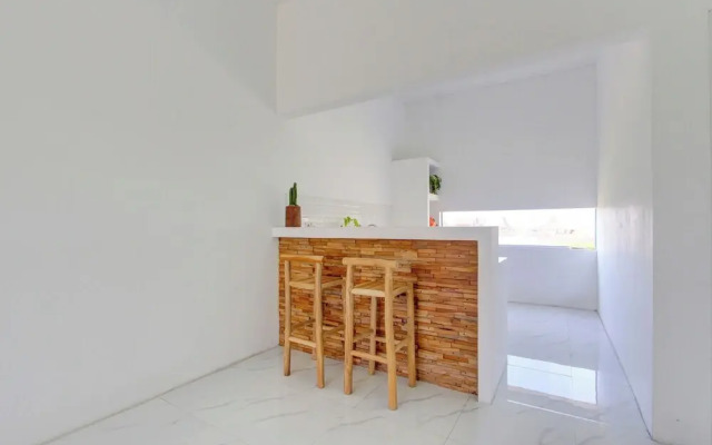 OYO 93885 D'harjo Guesthouse