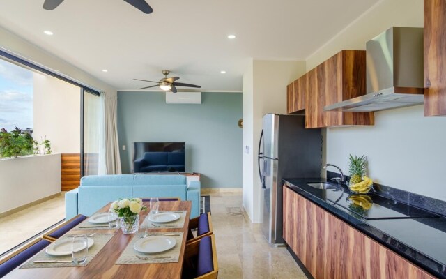Stunning 3BR PH Private Pool Best Location Sky Pool Amenities