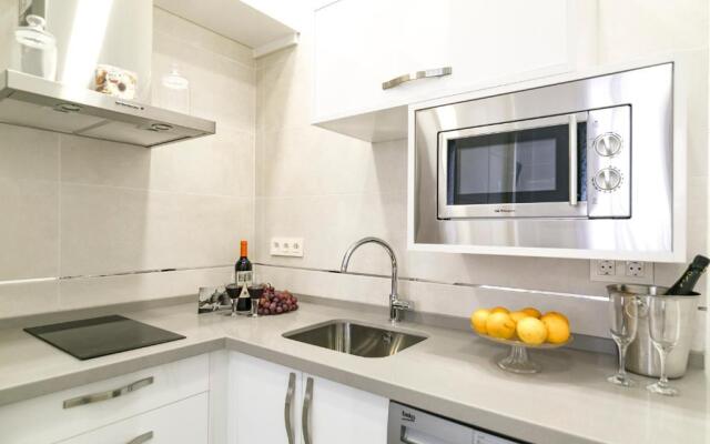 Picasso Premium Apartment