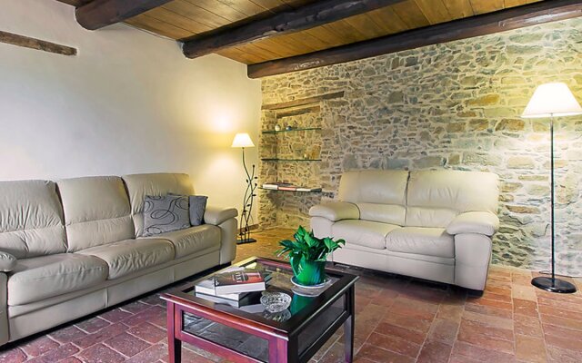 House Salustri Cinigiano 27190