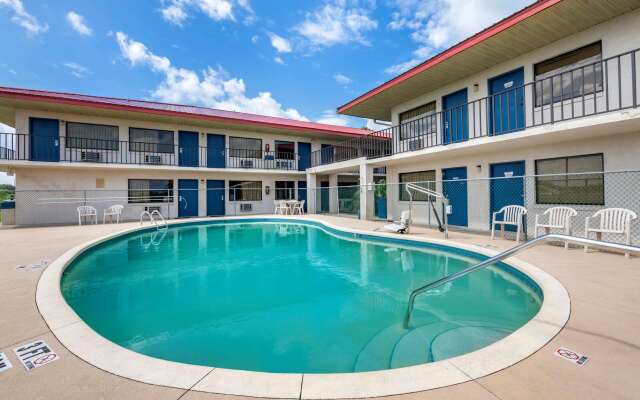 Econo Lodge Sebring