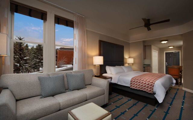 Marriott's Summit Watch